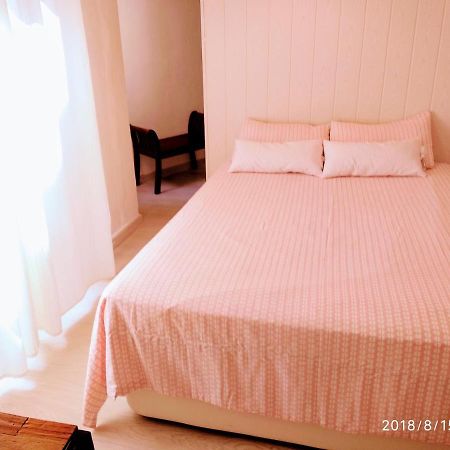 Valencian Dreams Of The Proletariat Apartment Exterior photo