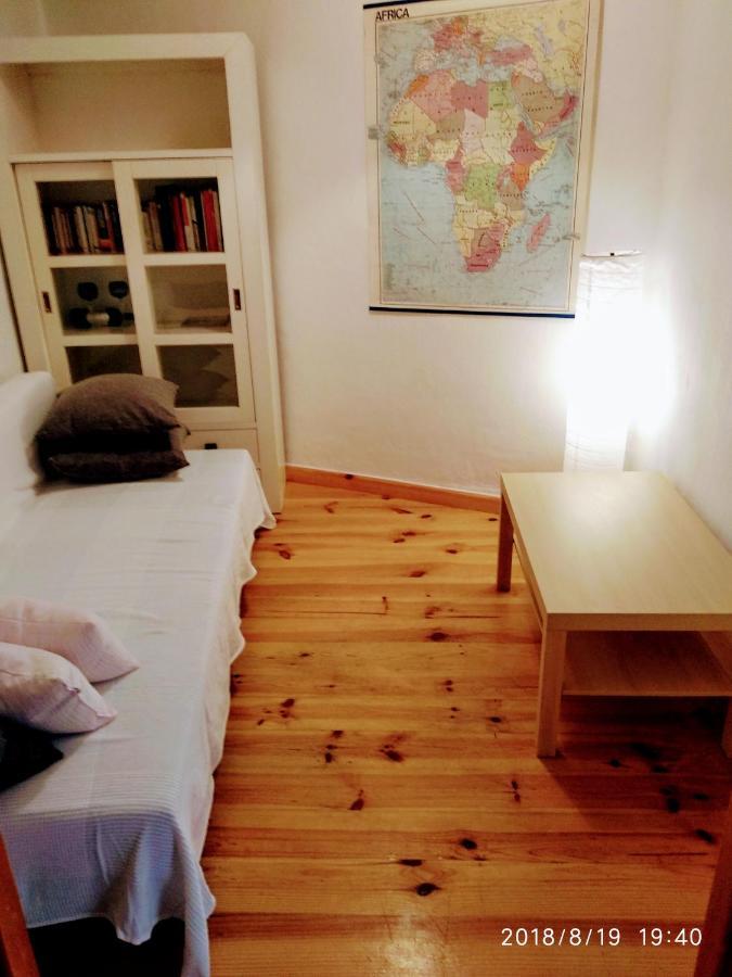 Valencian Dreams Of The Proletariat Apartment Exterior photo