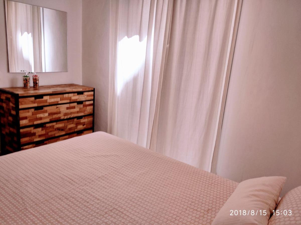 Valencian Dreams Of The Proletariat Apartment Exterior photo