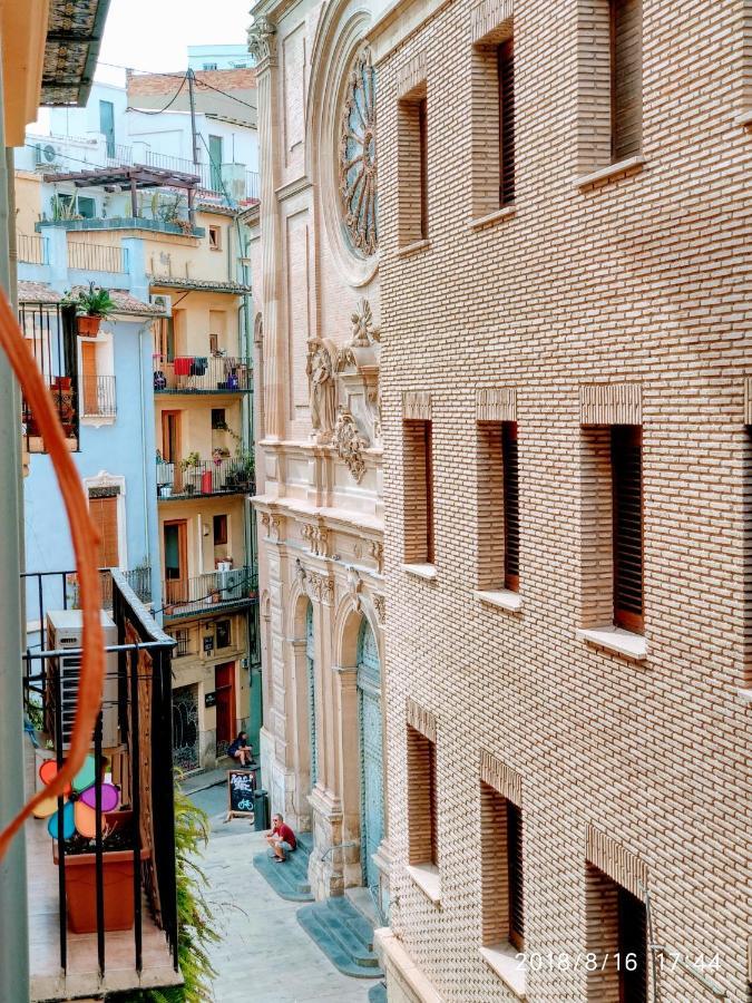 Valencian Dreams Of The Proletariat Apartment Exterior photo